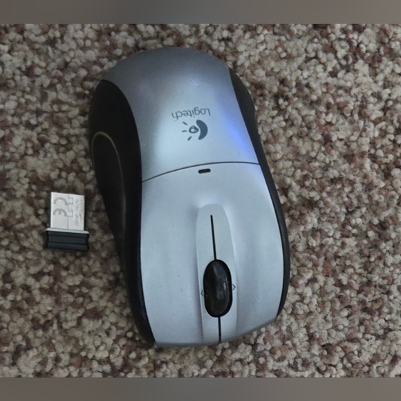 Logitech® M505 Wireless Mouse, silver - Picture 1 of 3